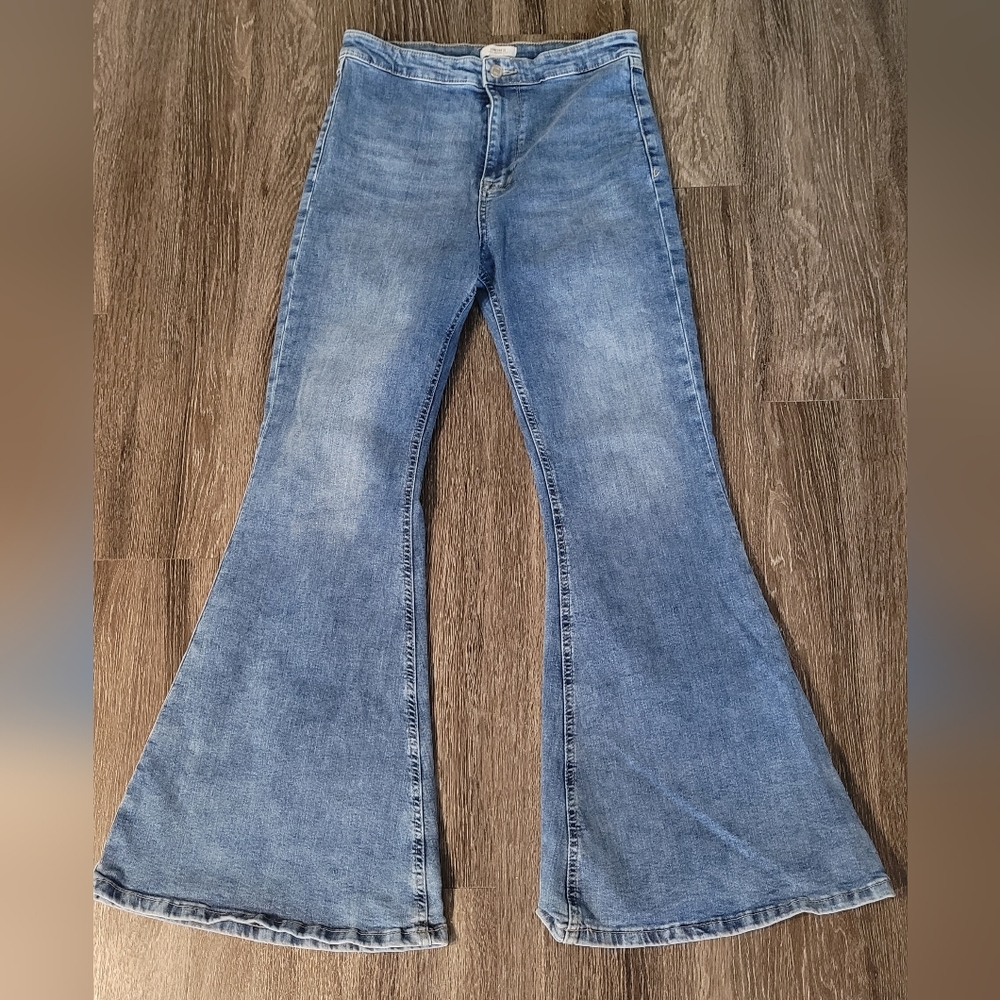 Forever 21 High Rise Flare Jeans